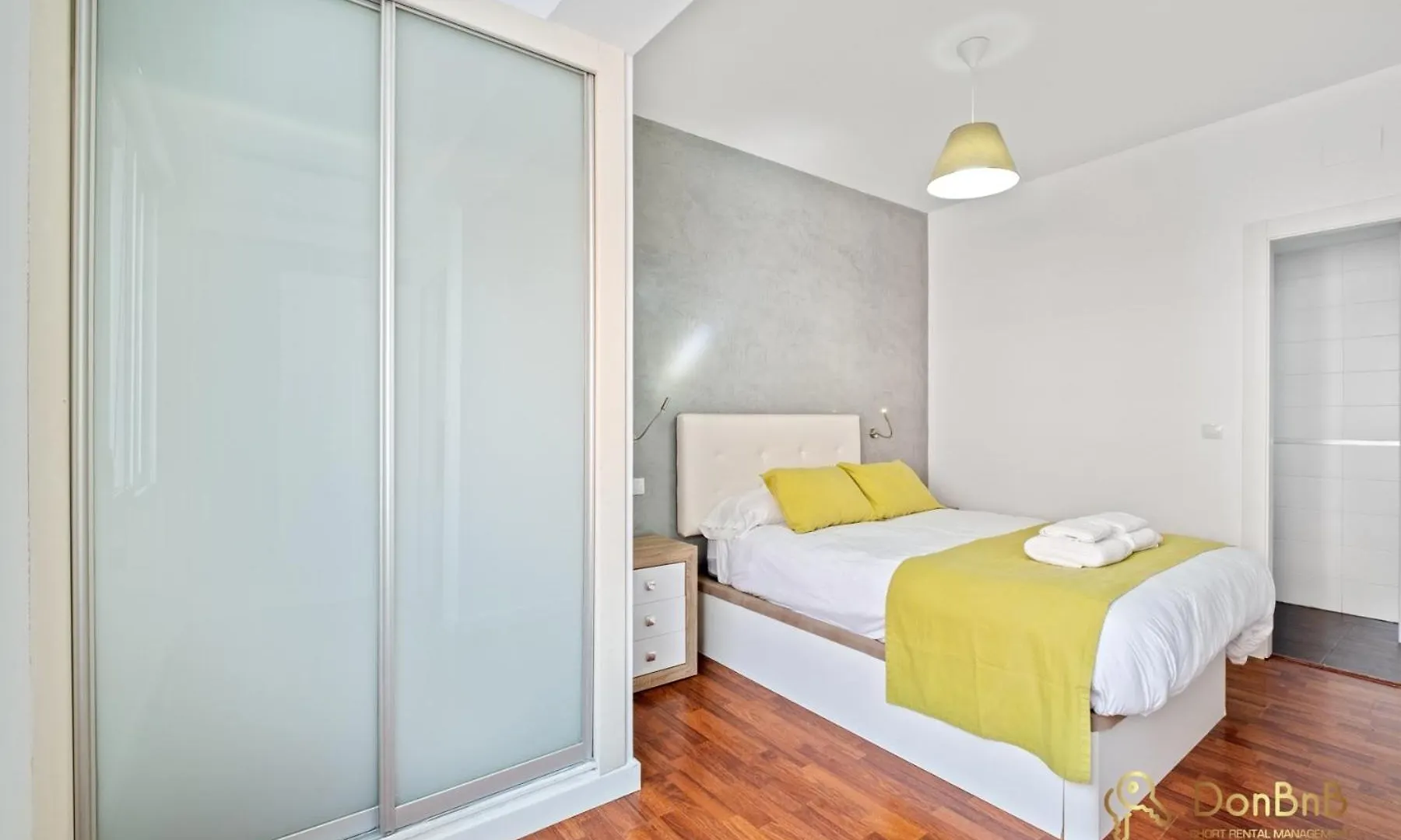 Malaga Flat With Balcony Διαμέρισμα