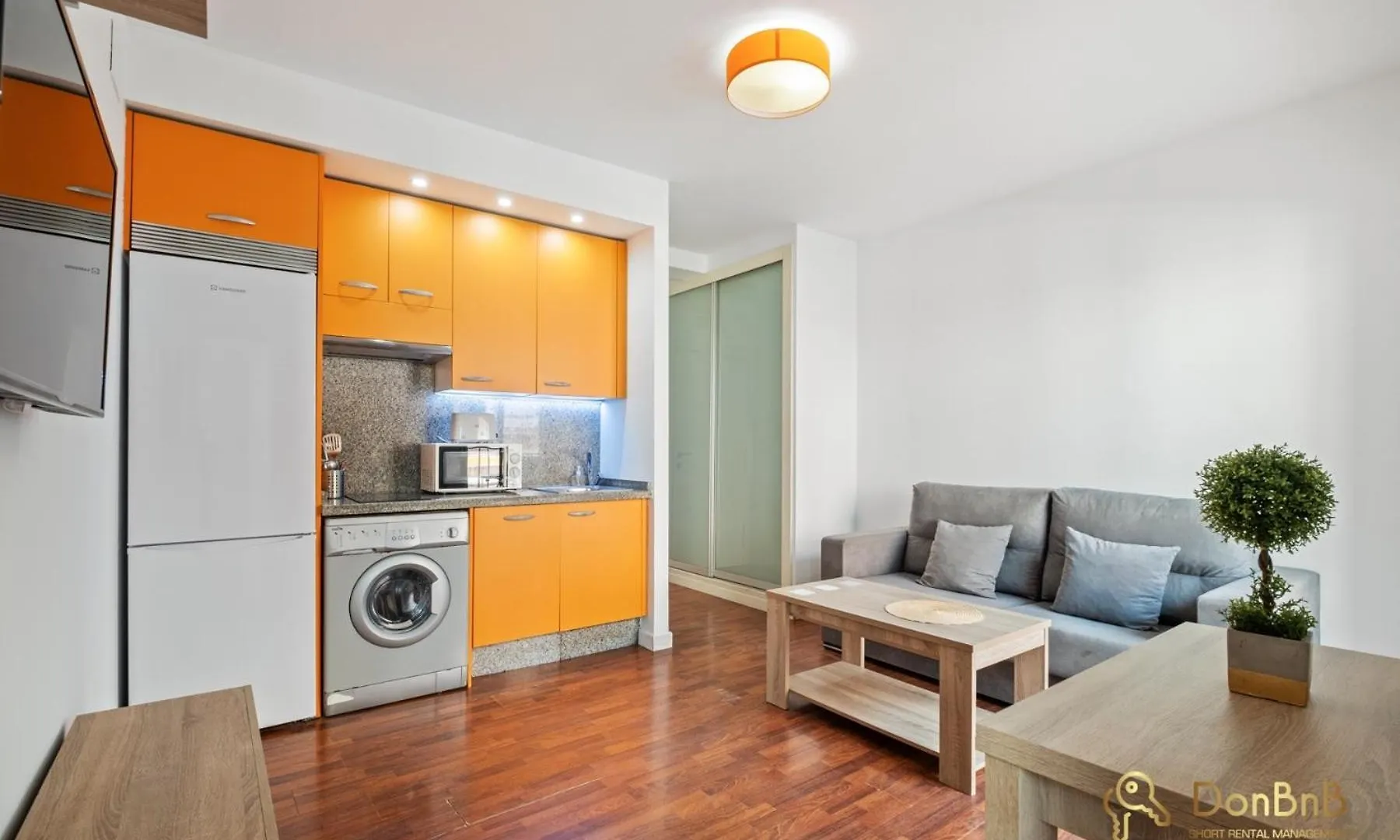 Malaga Flat With Balcony Διαμέρισμα